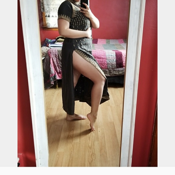 East Indian Gown/Tunic - Picture 6 of 8